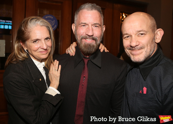 Photos: Stars Walk the Red Carpet for Opening Night of SWEENEY TODD Image