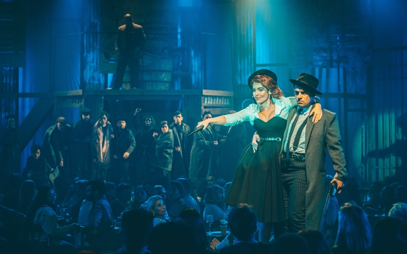 In an Immersive Venue, BONNIE & CLYDE - the 'Most Wanted Couple' of Broadway, Opens in Brazil 