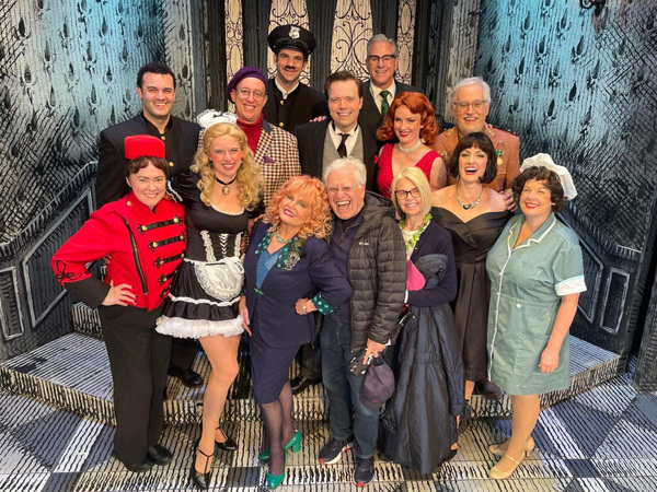 Sally Struthers, Jerry Zaks and the Cast of CLUE Photo