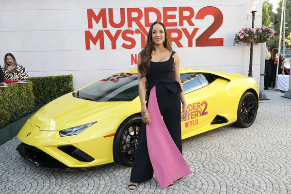 Photos: Jennifer Aniston, Adam Sandler & More Attend MURDER MYSTERY 2 Premiere 