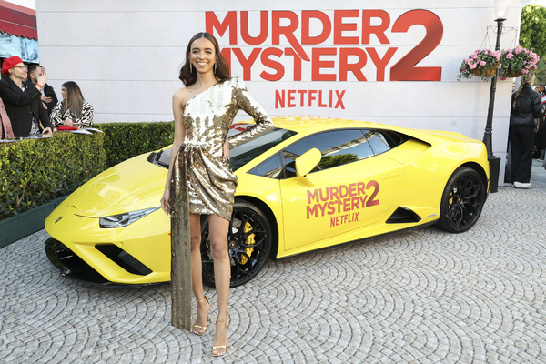 Photos: Jennifer Aniston, Adam Sandler & More Attend MURDER MYSTERY 2 Premiere Image