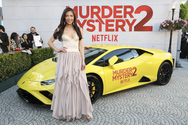 Photos: Jennifer Aniston, Adam Sandler & More Attend MURDER MYSTERY 2 Premiere 