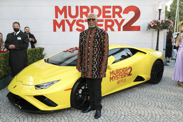 Photos: Jennifer Aniston, Adam Sandler & More Attend MURDER MYSTERY 2 Premiere Image