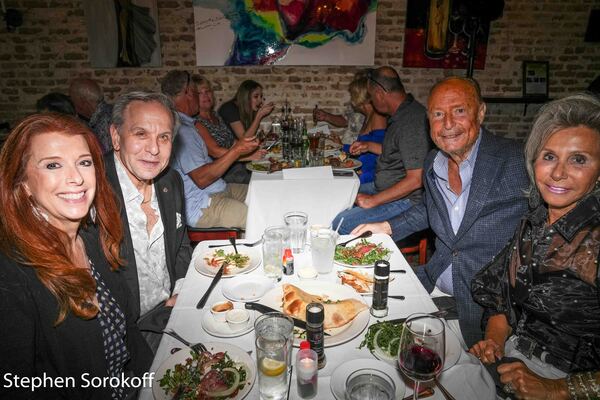 Photos: Linda Purl with Billy Stritch Play Cafe Centro Image