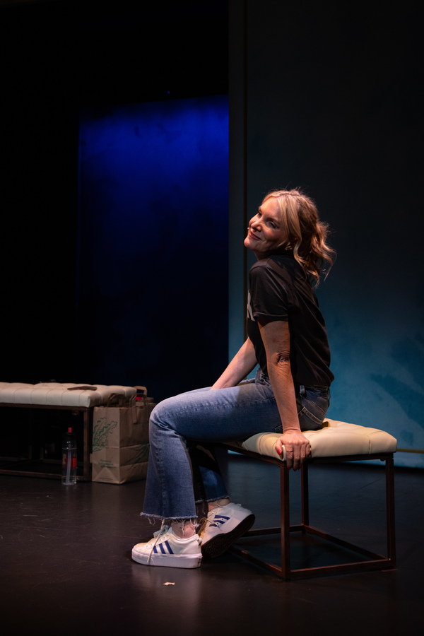 Photos: First Look at Jessica Hendy's WALKING WITH BUBBLES Off-Broadway Image