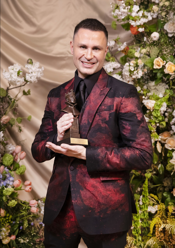 Photos: First Look at the Olivier Awards 2023 Winners Image
