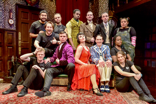 Photos: Check Out Photos of the New Cast of THE PLAY THAT GOES WRONG in London Image