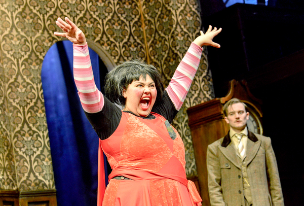 Photos: Check Out Photos of the New Cast of THE PLAY THAT GOES WRONG in London Image