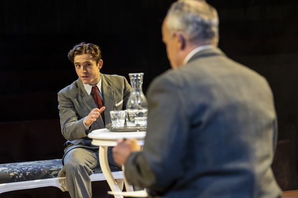 Photos: First Look at the Ninth Cast of WITNESS FOR THE PROSECUTION Image