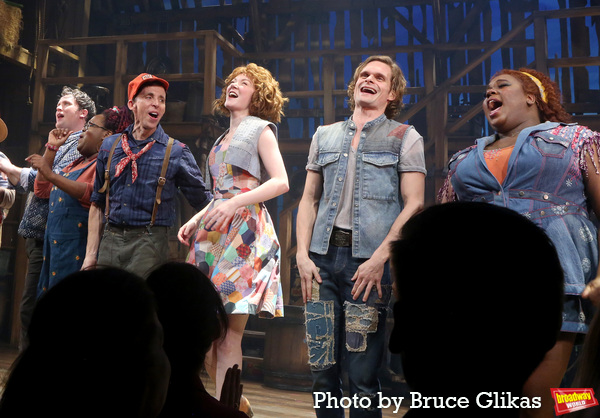 Photos: Go Inside SHUCKED Opening Night Curtain Call Image