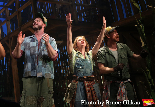 Photos: Go Inside SHUCKED Opening Night Curtain Call Image
