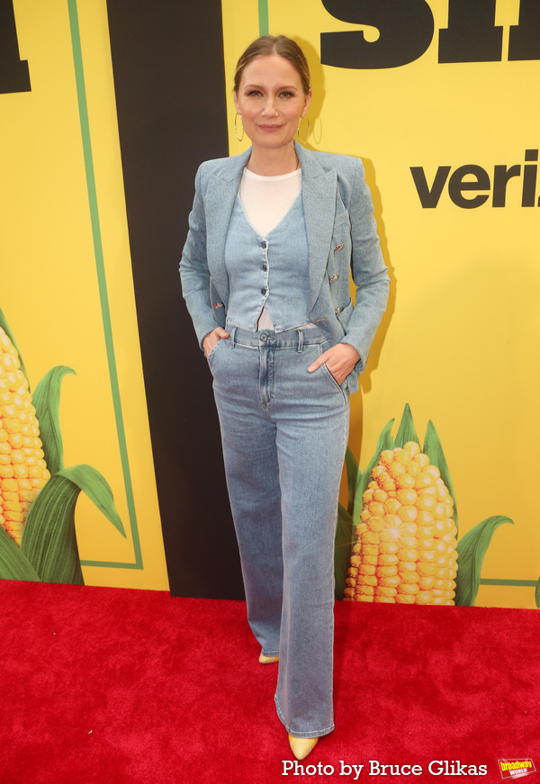 Photos: On the Red Carpet for Opening Night of SHUCKED Image