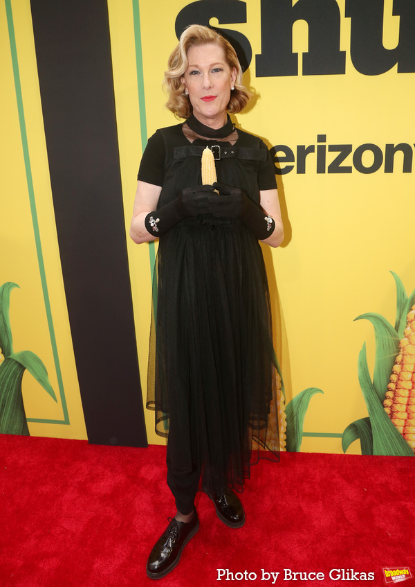 Photos: On the Red Carpet for Opening Night of SHUCKED Image