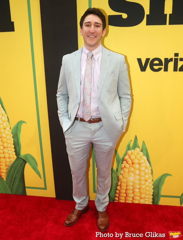Photos: On the Red Carpet for Opening Night of SHUCKED Image