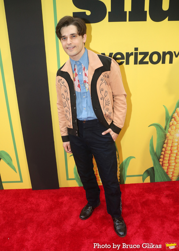 Photos: On the Red Carpet for Opening Night of SHUCKED Image