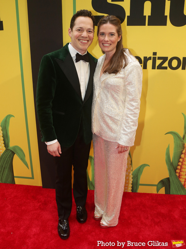 Photos: On the Red Carpet for Opening Night of SHUCKED Image