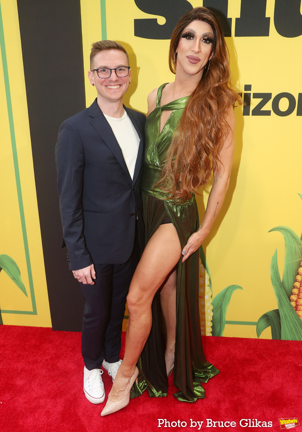 Photos: On the Red Carpet for Opening Night of SHUCKED Image