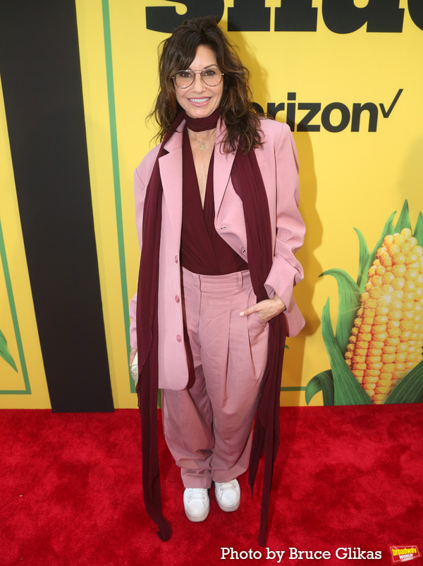 Photos: On the Red Carpet for Opening Night of SHUCKED Image