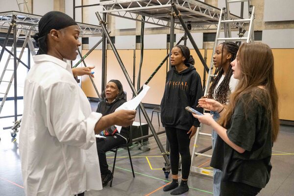 Photos: See Alexia McIntosh, Kieran Hamilton-Amos & Corey Campbell in Rehearsals for BIG AUNTY Image