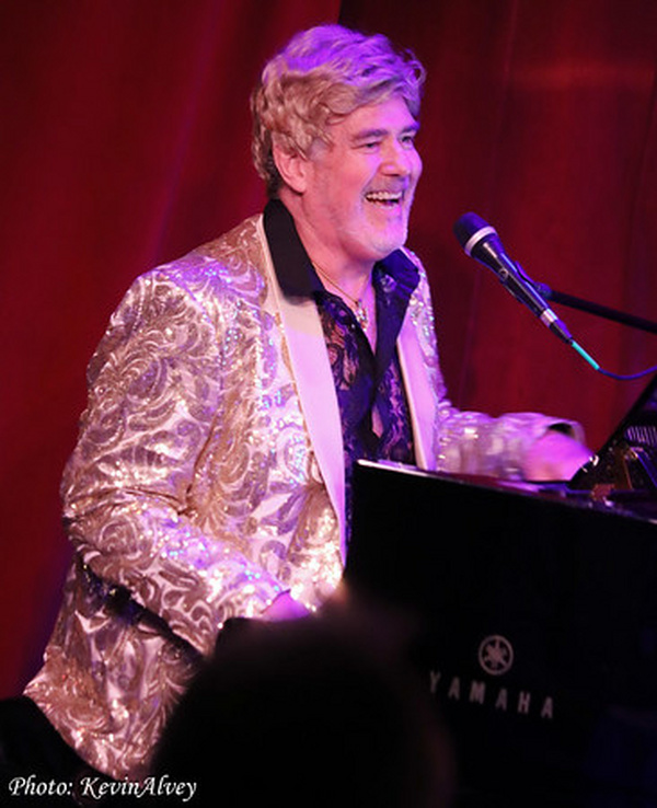 Photos: Cult-Hit CASHINO Returns To New York City And Birdland! Image