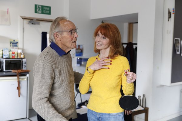 Photos: Inside Rehearsal For THE CIRCLE at Orange Tree Theatre Image