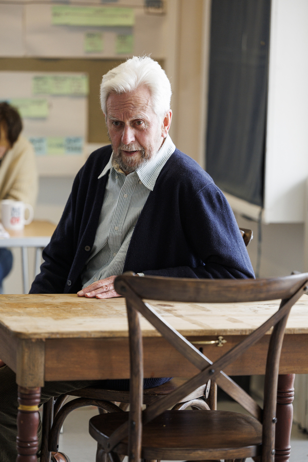 Photos: Inside Rehearsal For THE CIRCLE at Orange Tree Theatre Image