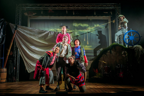 Photos: First Look At National Theatre Of Scotland's KIDNAPPED Image
