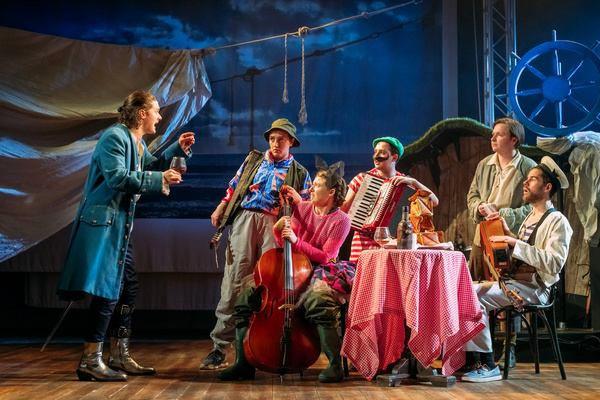 Photos: First Look At National Theatre Of Scotland's KIDNAPPED Image
