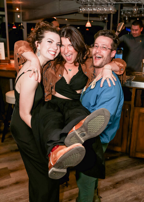 Photos & Video: See Lesli Margherita, Jennifer Leigh Warren & More at Opening Night of DARK OF THE MOON Image