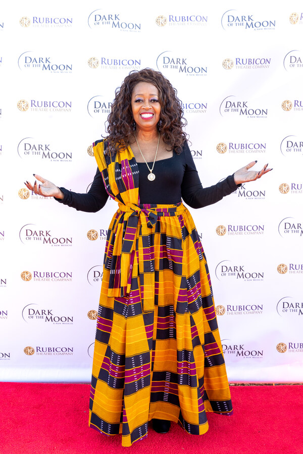 Photos & Video: See Lesli Margherita, Jennifer Leigh Warren & More at Opening Night of DARK OF THE MOON Image