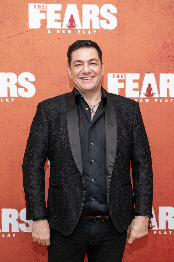 Photos: The Cast of Steven Soderbergh-Produced THE FEARS Meets The Press Image