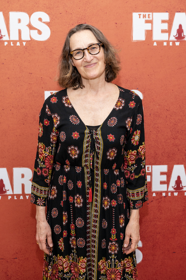 Photos: The Cast of Steven Soderbergh-Produced THE FEARS Meets The Press Image