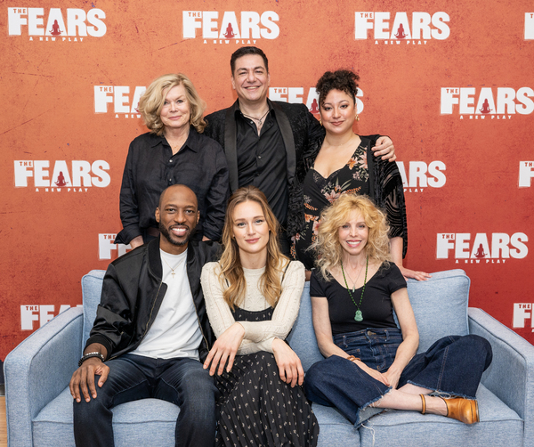 Photos: The Cast of Steven Soderbergh-Produced THE FEARS Meets The Press Image