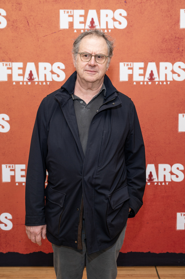 Photos: The Cast of Steven Soderbergh-Produced THE FEARS Meets The Press Image
