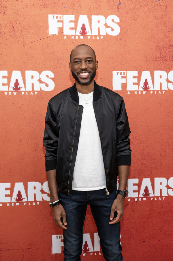 Photos: The Cast of Steven Soderbergh-Produced THE FEARS Meets The Press Image