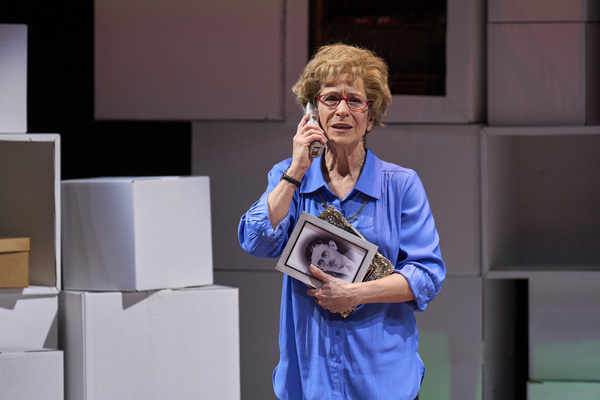 Photos: First Look At BECOMING DR. RUTH At Cleveland Play House Image
