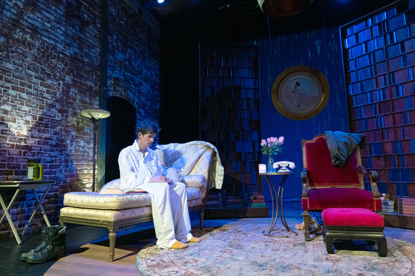 Photos: First Look at Tony Award Winner Paul Sand's THE PILOT WHO CRASHED THE PARTY Image