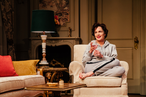 Photos: First Look at Elizabeth McGovern in AVA: THE SECRET CONVERSATIONS Image