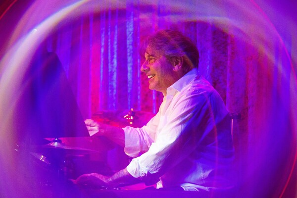 Photos: April 4th THE LINEUP WITH SUSIE MOSHER In The Matt Baker Lens Image