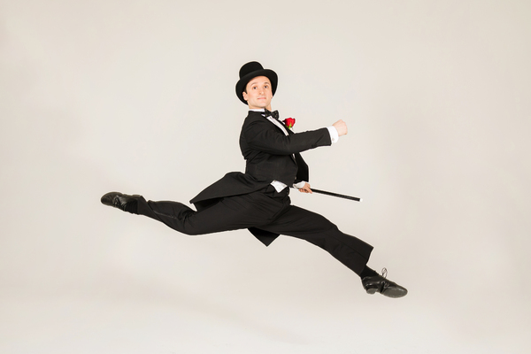 Photos: First Look at the Cast of Musical Theatre West's AN AMERICAN IN PARIS  Image