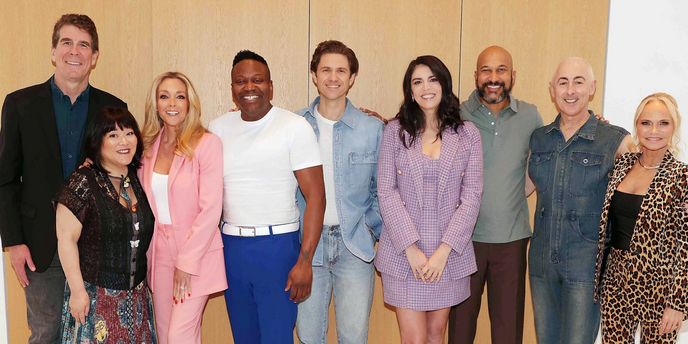 Photos: Kristin Chenoweth, Tituss Burgess & the SCHMIGADOON! Cast Gather in NYC Photo