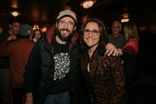 Photos: Julia Louis-Dreyfus Visits SWEENEY TODD on Broadway Image