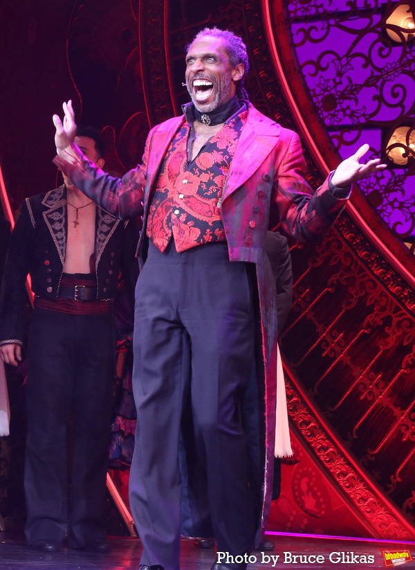 Photos: JoJo Takes Her First Bows as Satine in MOULIN ROUGE! THE MUSICAL Image