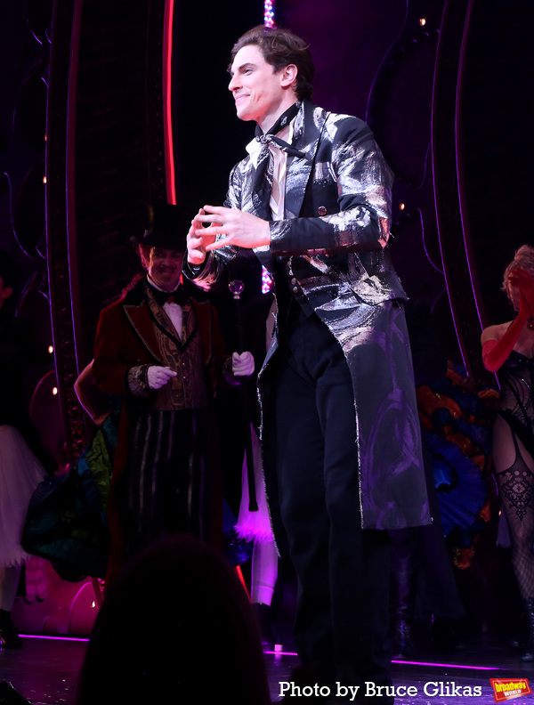 Photos: JoJo Takes Her First Bows as Satine in MOULIN ROUGE! THE MUSICAL Image