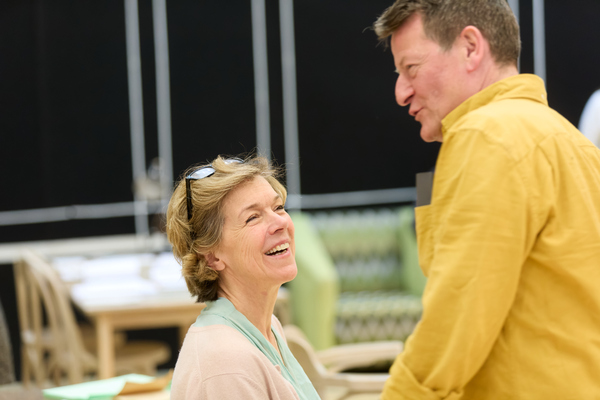 Photos: In Rehearsal for THE MOTIVE AND THE CUE, Directed by Sam Mendes Image