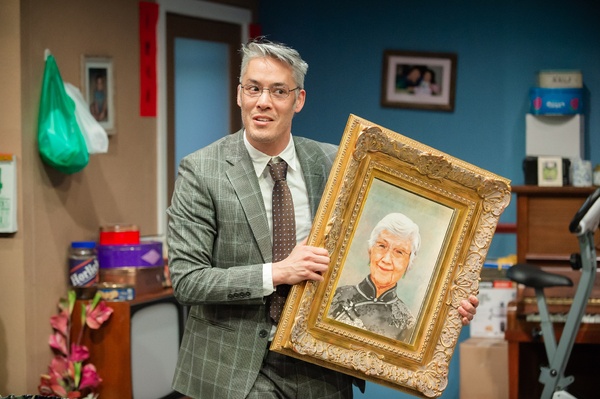 Photos: First Look at WORTH at the Arcola Theatre Image