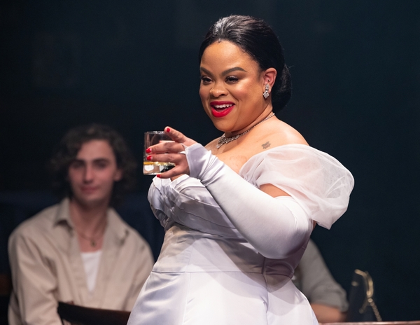 Photos: First Look at Philadelphia Theatre Company's Production of LADY DAY AT EMERSON'S BAR AND GRILL  Image