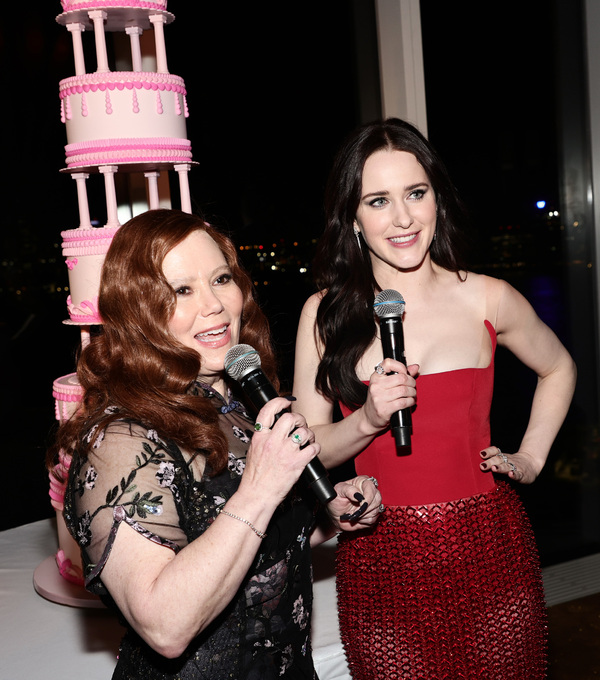 Photos: Sutton Foster, Rachel Brosnahan & More Attend THE MARVELOUS MRS. MAISEL Premiere Image