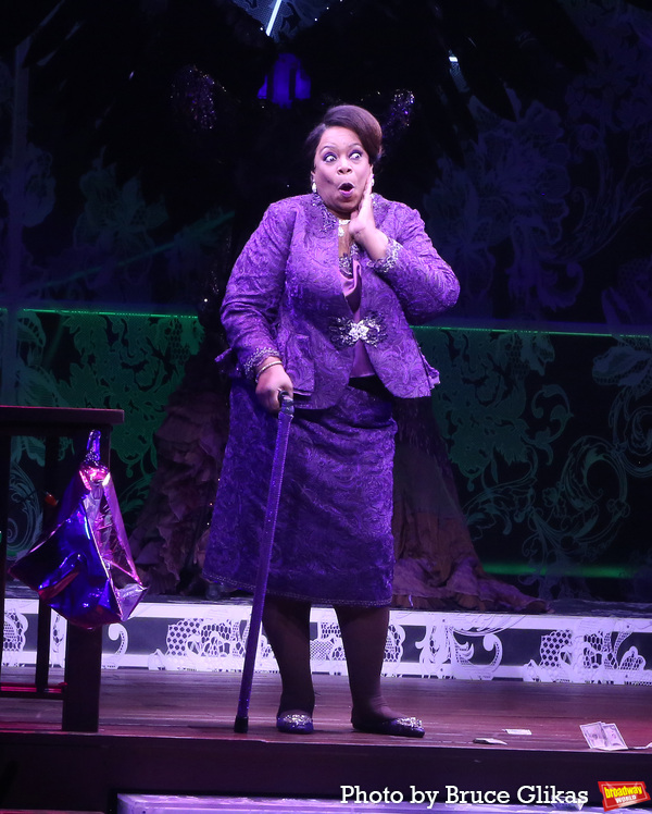 Photos: The Cast of FAT HAM Takes Their Opening Night Bows Image