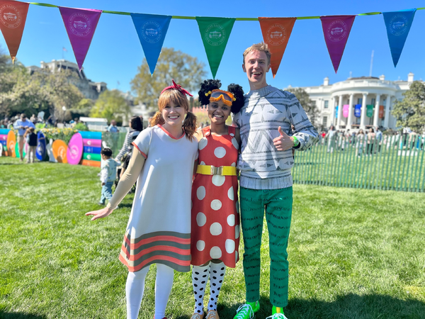 Photos: TheaterWorksUSA Performs at The White House Easter Egg Roll Image